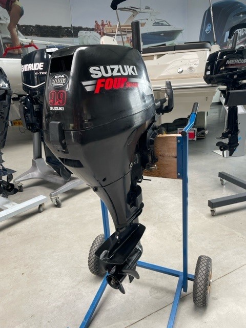 Suzuki DF9.9